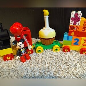 Lego Duplo Birthday Train
